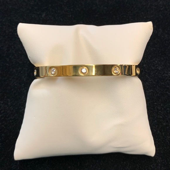 Love Bangle - Picture 1 of 4